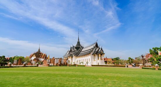 Mae Taeng Temple and Palace